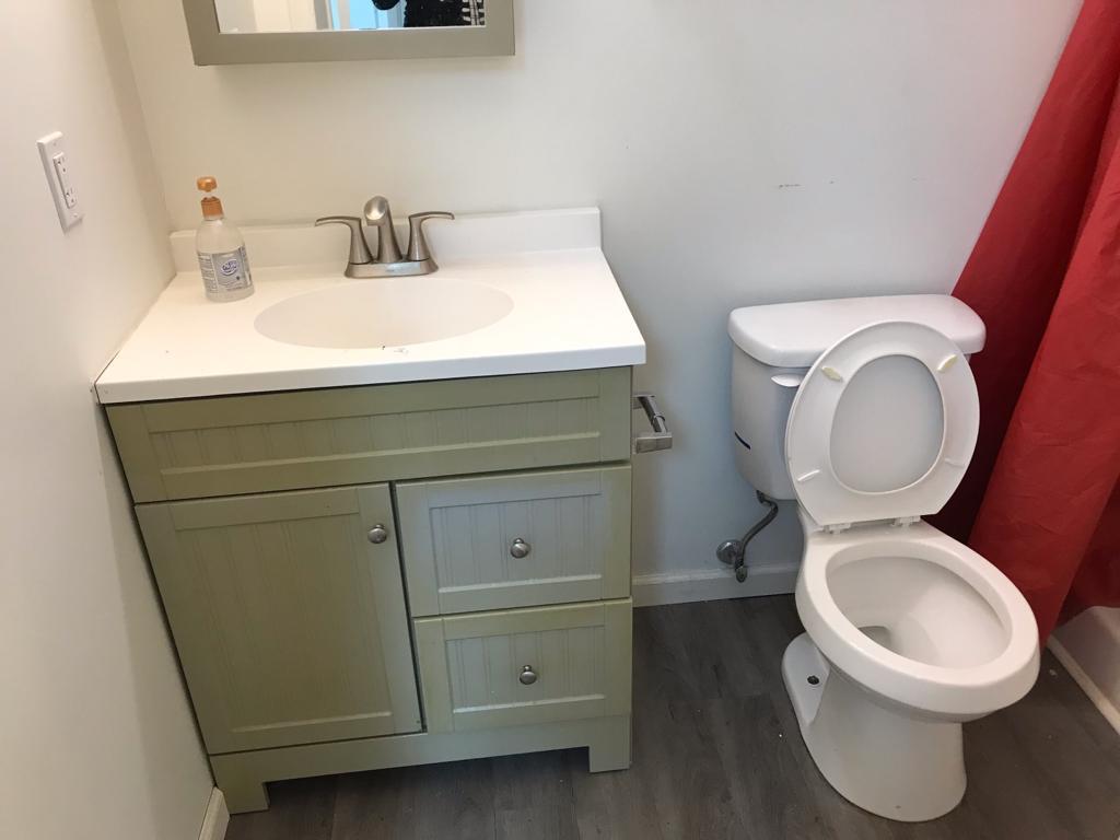 Building Photo - 502 Walnut St