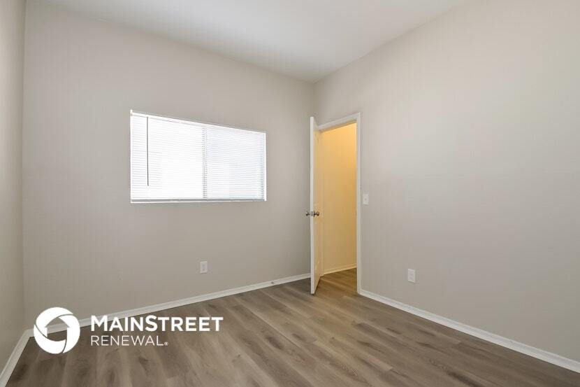 Building Photo - 1735 W Summer Dawn Dr