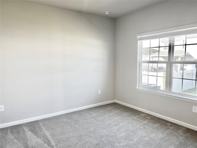 Building Photo - 4534 Arden Wy