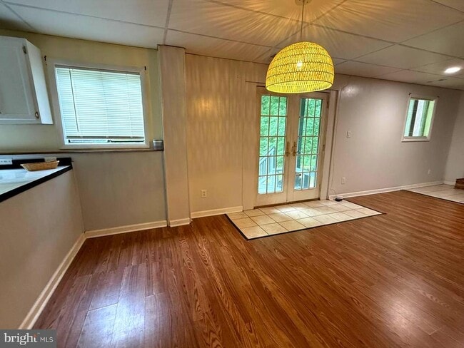 Building Photo - 45846 Nancy Ln
