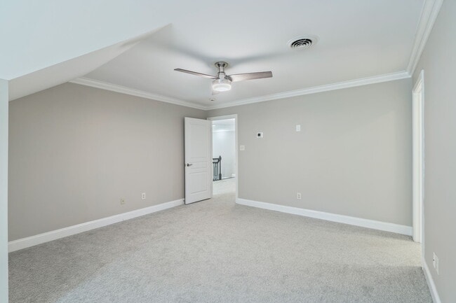 Building Photo - 9230 Honors Way