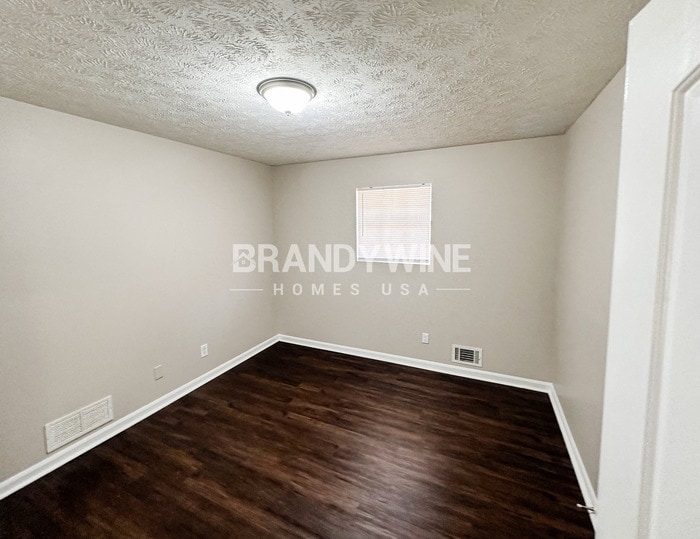 Building Photo - 2164 Camp Ground Rd SW