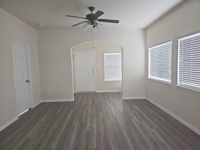 Building Photo - 21735 Mossy Field Ln
