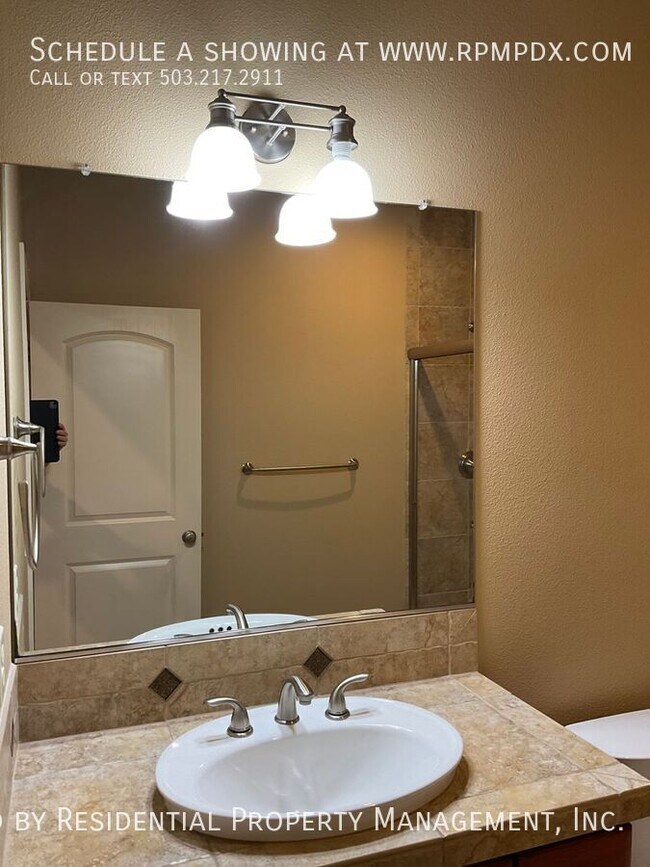 Building Photo - 18278 SW Santoro Dr