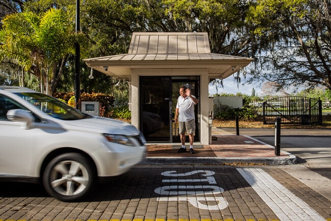 Building Photo - 5307 Camelot Dr E