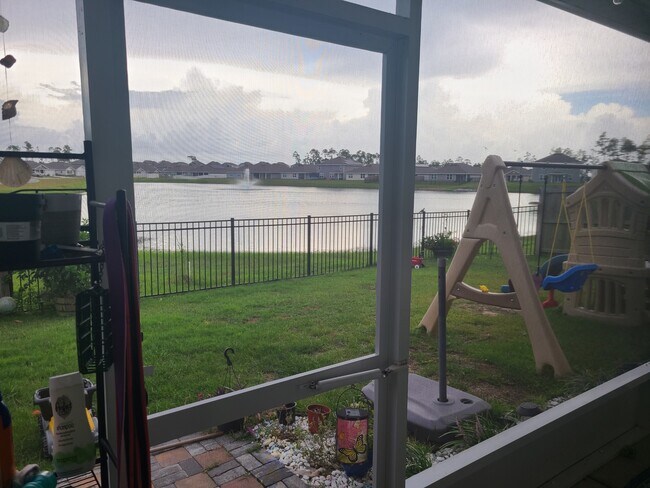 Building Photo - 317 Highbrook Rd