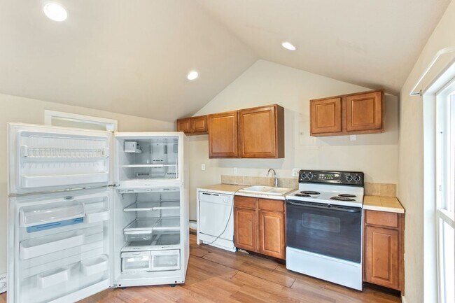 Building Photo - 3602 West Colorado Avenue, 201