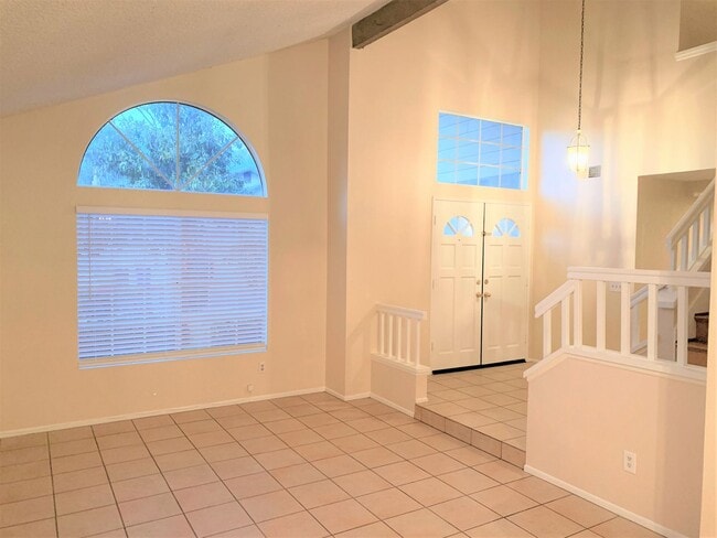 Building Photo - 1228 Scenic View St