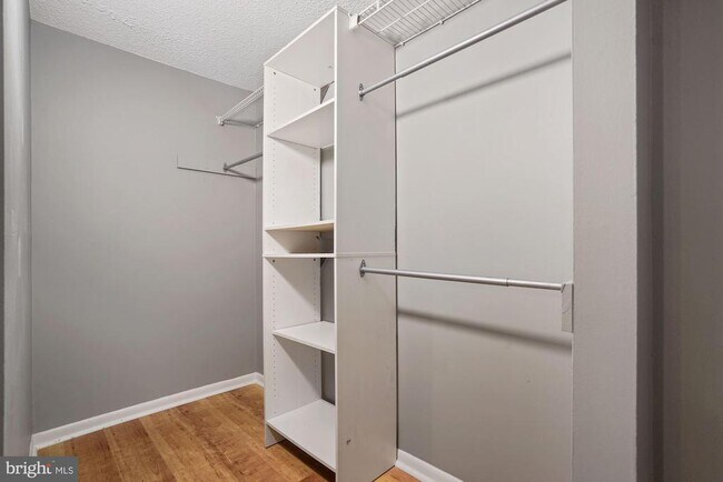 Building Photo - 200 N Pickett St