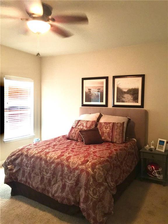 Building Photo - 10052 Janet Loop