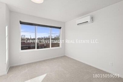 Building Photo - 1689 S W Temple St