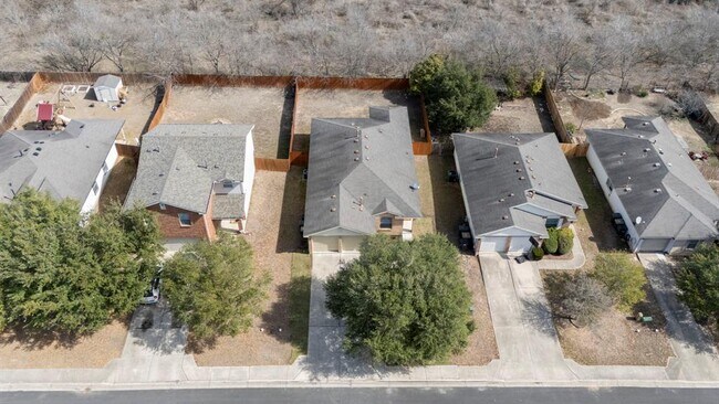Building Photo - 164 Pearl Lake Dr