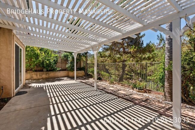 Building Photo - 958 Mendocino Dr