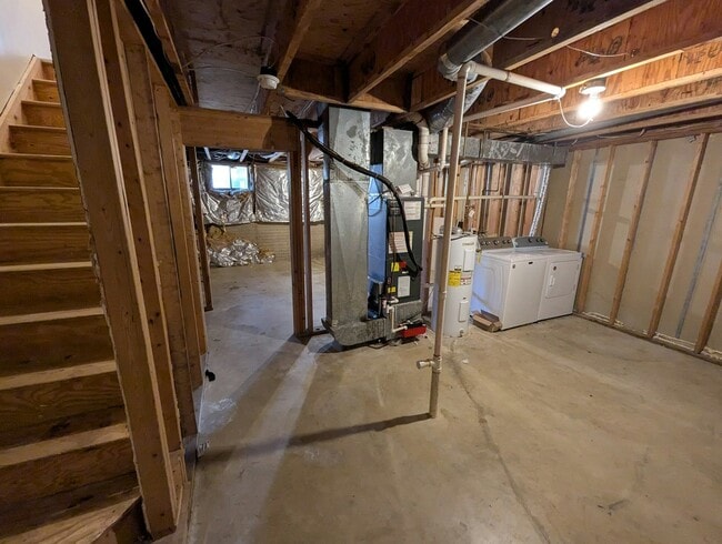 Building Photo - 103 Eaton Ct