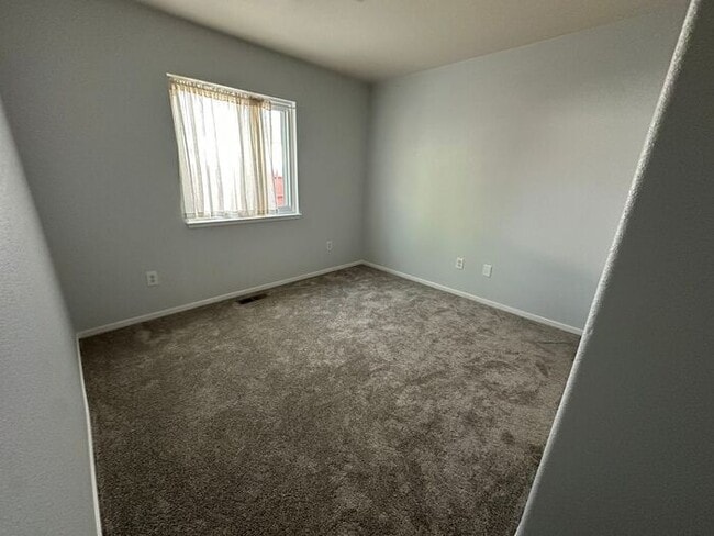 Building Photo - 17597 Grand Valley Ct