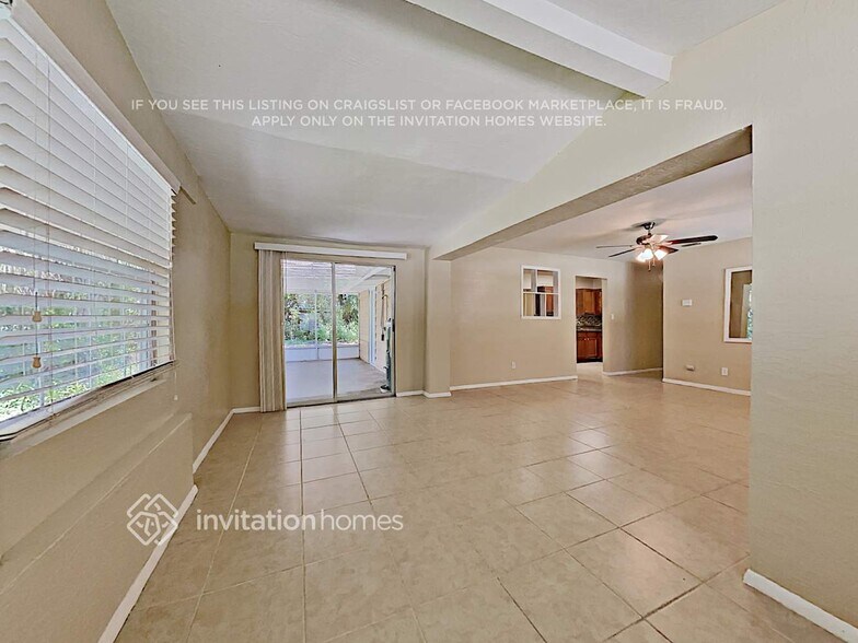 Building Photo - 4440 Porpoise Dr SE