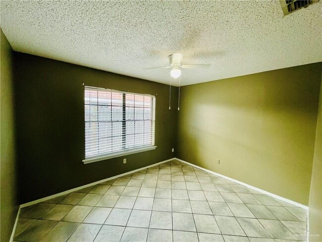 Building Photo - 13 N 41st St