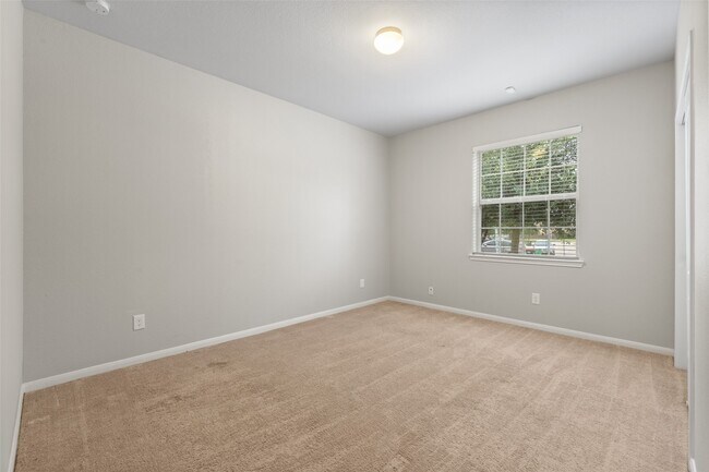 Building Photo - 20335 Weeping Pine Way
