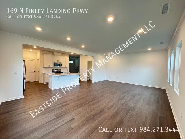 Building Photo - 169 S Finley Lndg Pkwy