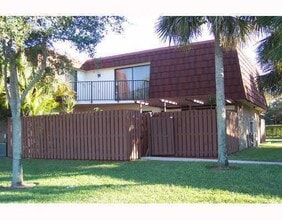 Building Photo - 8461 Boca Rio Dr