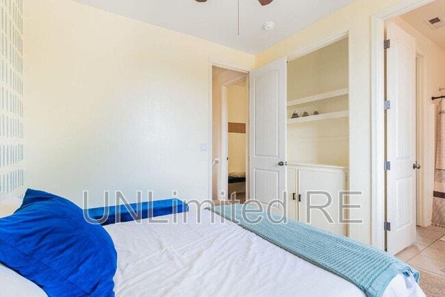 Building Photo - 5333 S Azurite Trail