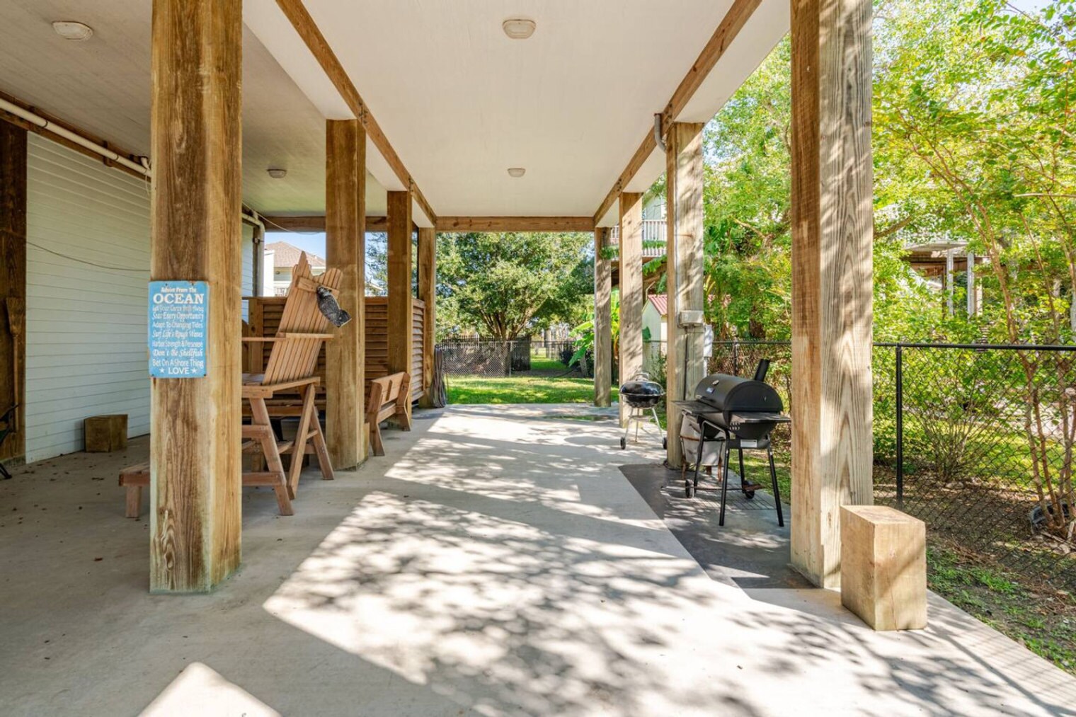 Building Photo - 948 Kahla Dr