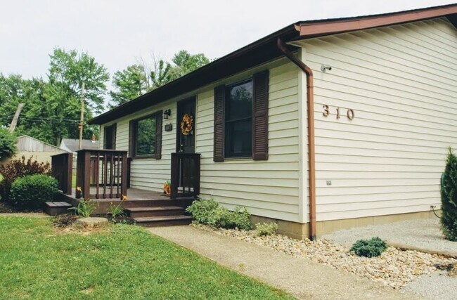 Primary Photo - 310 N Roosevelt St
