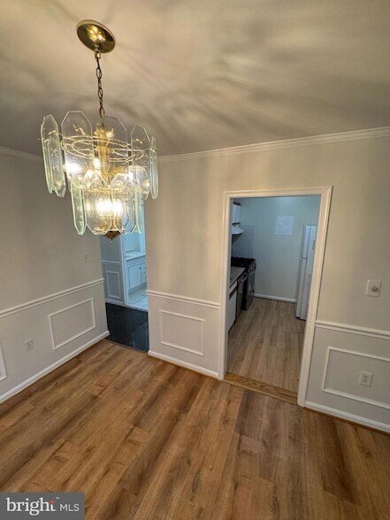 Building Photo - 3832 Bel Pre Rd