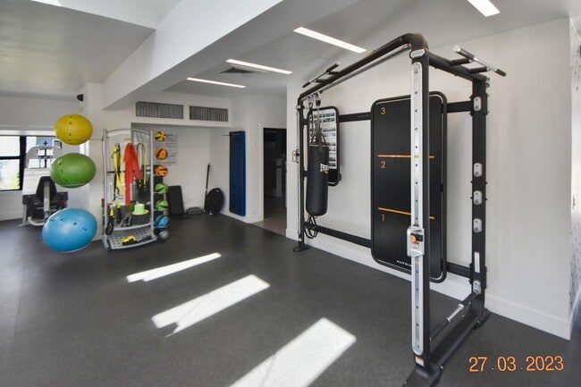 Building Photo - Beautiful and Quiet Gated Community steps from the Marina!