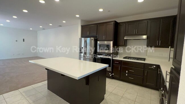 Building Photo - 155 E Ramsey Dr