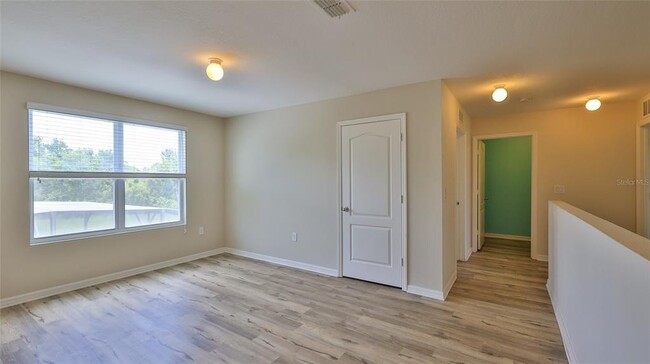 Building Photo - 441 White Coral Ln