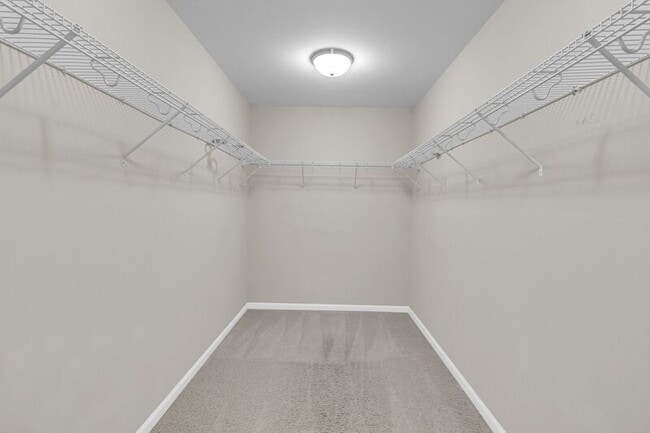 Building Photo - 1624 Shady Pine Rd