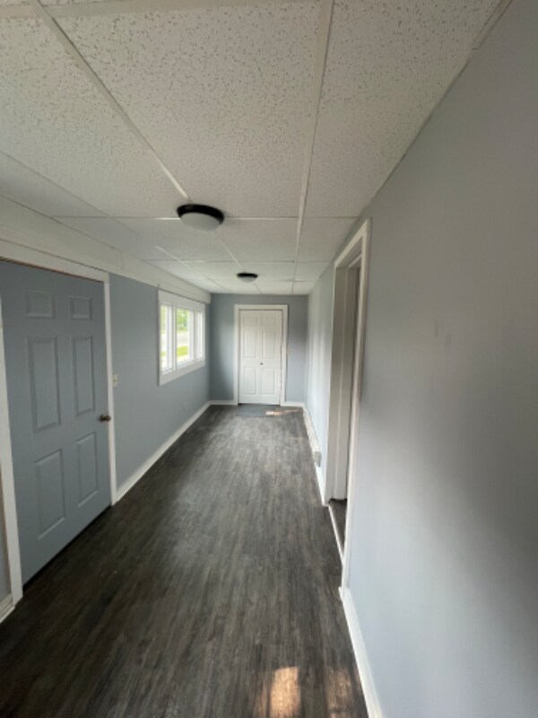 Building Photo - 913 N Main St