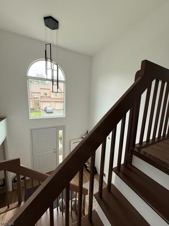 Building Photo - 22 Castle Ridge Dr