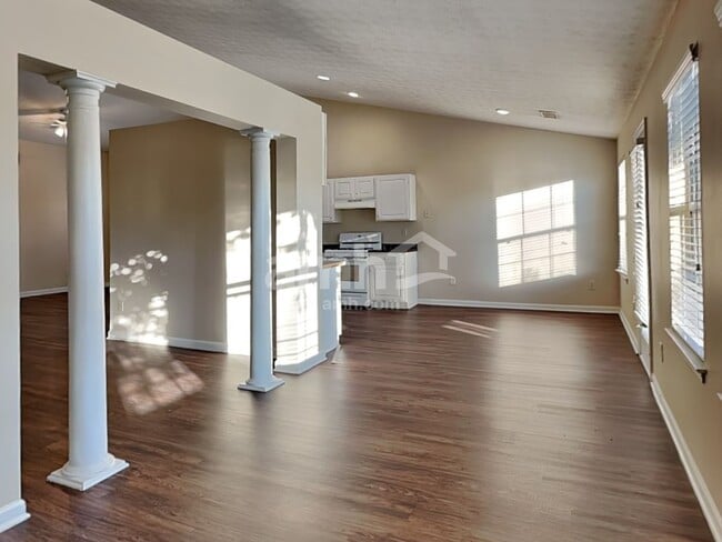 Building Photo - 536 Sydney Walk Ln