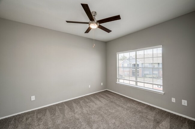 Building Photo - Your League City Haven