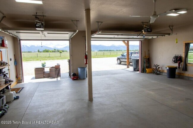 Building Photo - Spacious Family Home with Teton Views on 5...