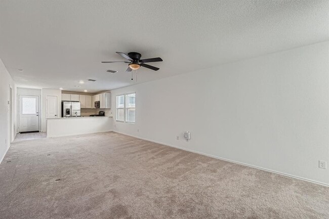 Building Photo - 210 Sormonne Lp