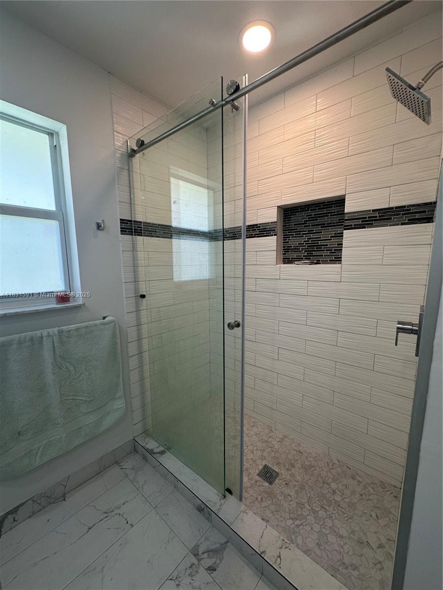 Building Photo - 4205 NW 69th Ter