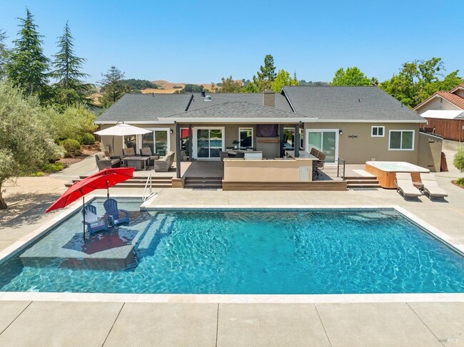 Building Photo - 1051 Stonebridge Dr