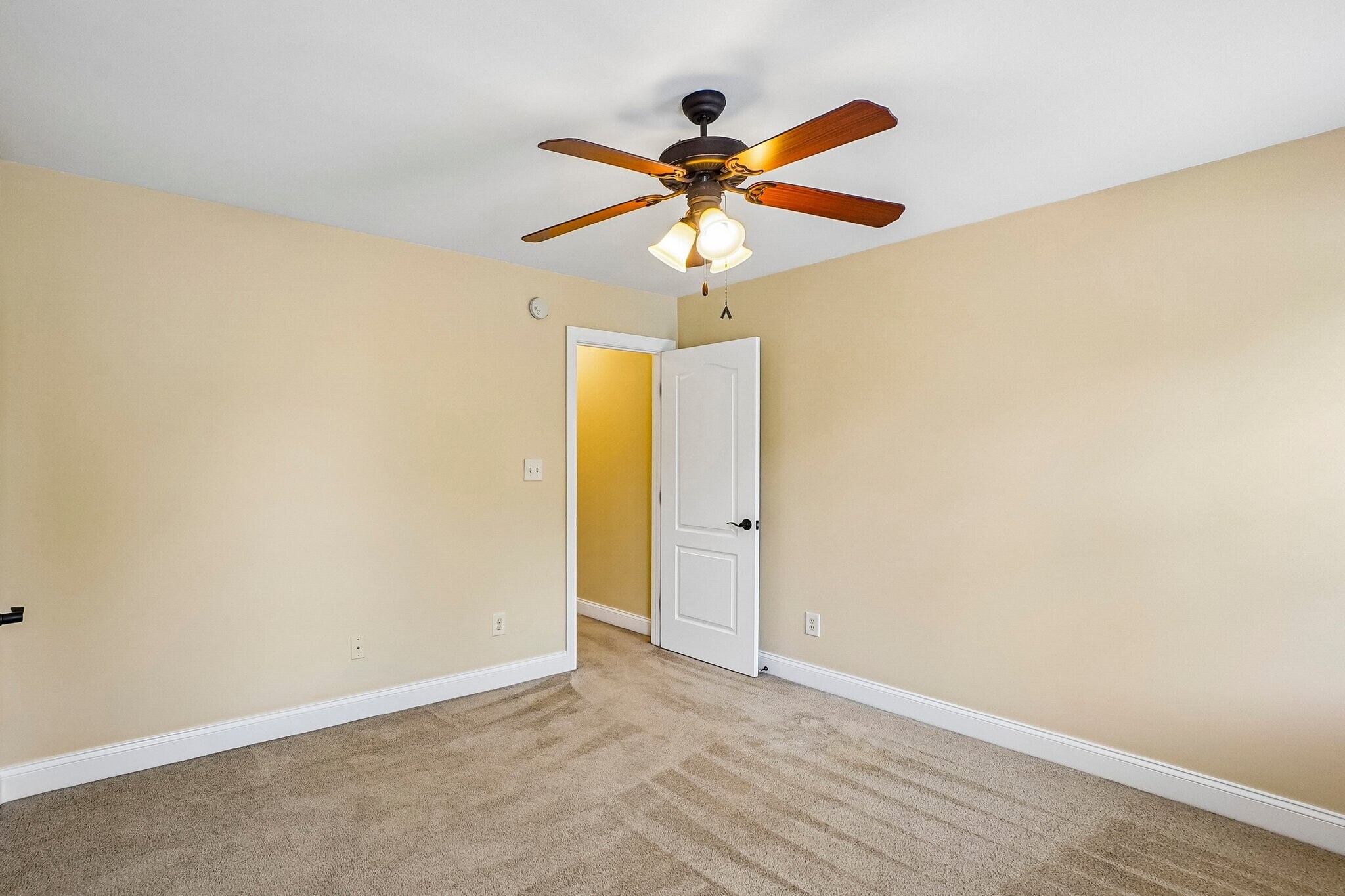 Building Photo - 1025 Princeton View Ln