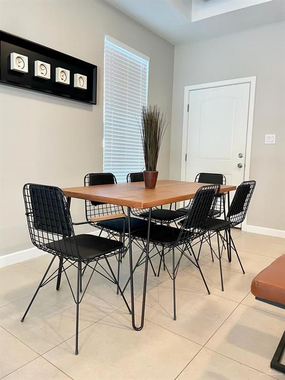 Building Photo - 16 Javalina Ave