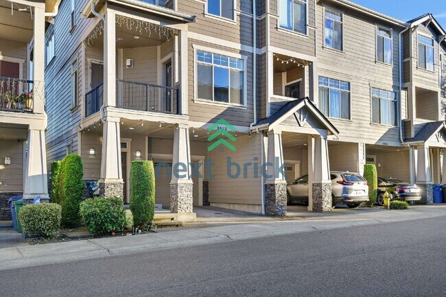 Building Photo - Charming 3-Bed, 2.5-Bath Haven with 1997 Sq Ft in Renton, WA!