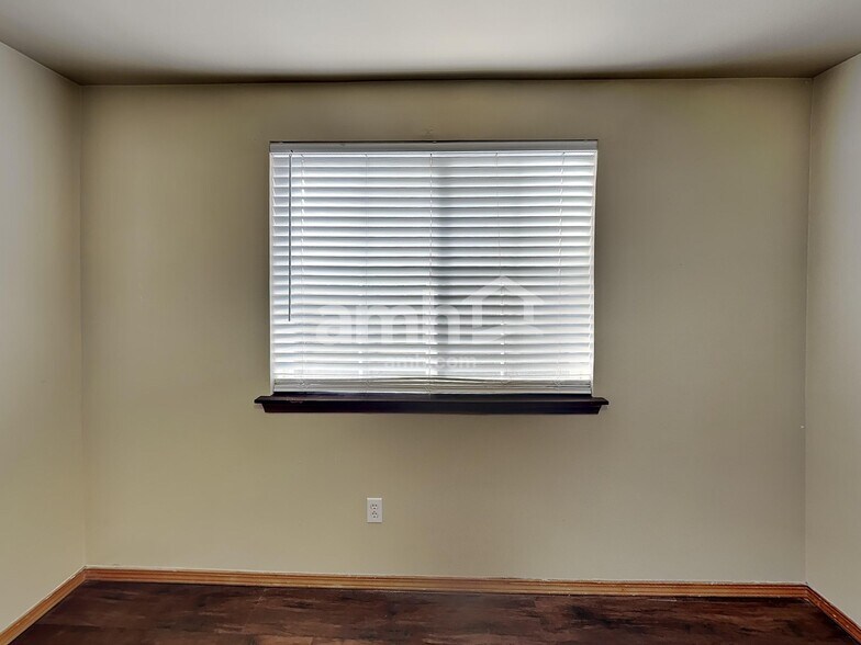 Building Photo - 5209 166th St Ct E