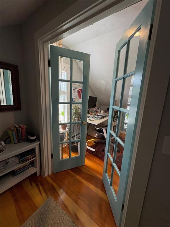 Building Photo - 9 Hall Ave