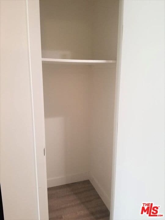 Building Photo - 744 Hartford Ave