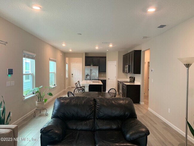 Building Photo - 6422 Longleaf Branch Dr