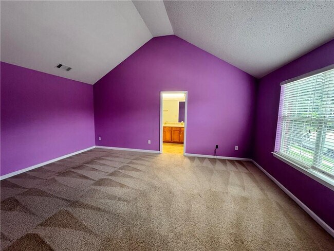 Building Photo - 1373 Alice Ave