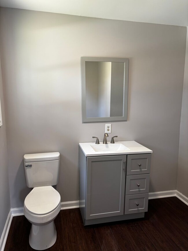 Building Photo - Remodeled Brick Ranch Home