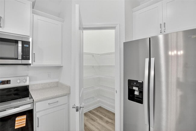 Building Photo - 4025 Westwood Flds Lp